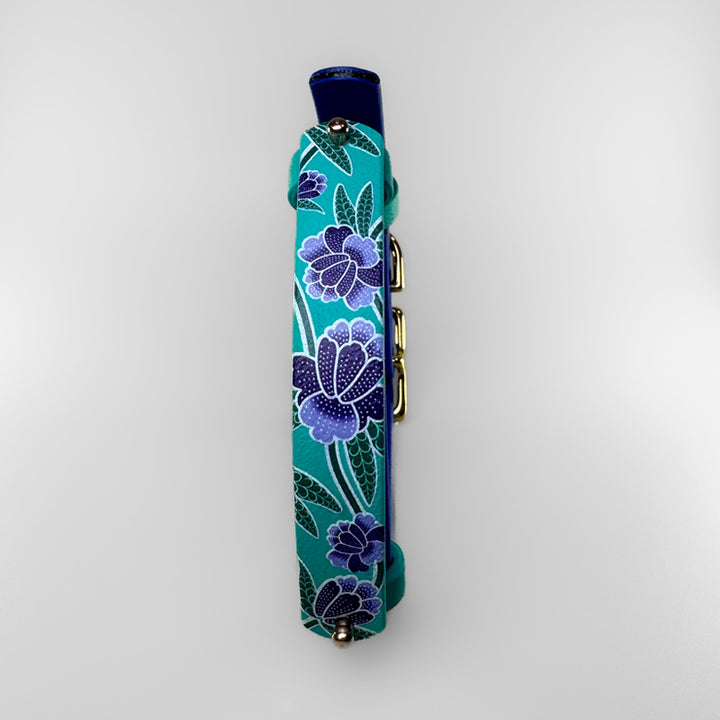 INKED Switch Collar Slide: Batik